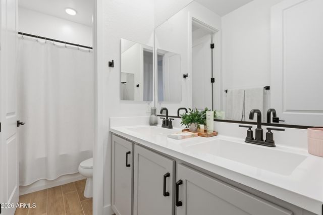 22619 E INDIANA Avenue, Queen Creek, AZ 85142