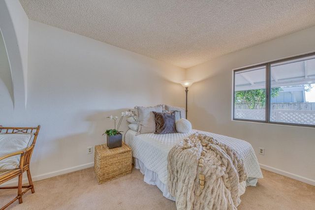 1205 Lincoln Avenue, Pacific Grove, CA 93950