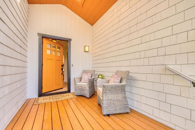 1205 Lincoln Avenue, Pacific Grove, CA 93950