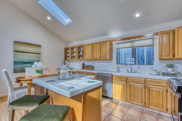 1205 Lincoln Avenue, Pacific Grove, CA 93950