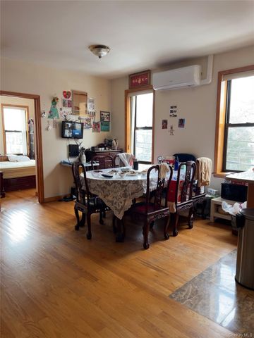 3201 Junction Boulevard 4, East Elmhurst, NY 11369