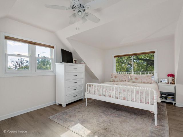 875 S York Street, Elmhurst, IL 60126