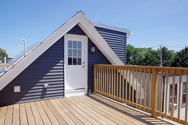 6 Florence St 2, Somerville, MA 02145