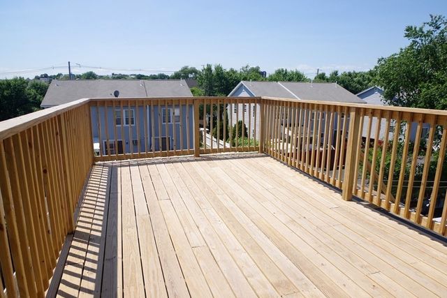 6 Florence St 2, Somerville, MA 02145