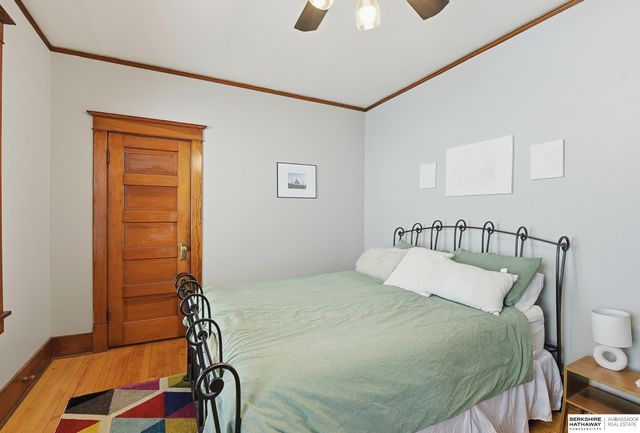 4341 Seward Street, Omaha, NE 68111