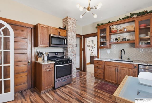 4341 Seward Street, Omaha, NE 68111