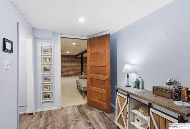 4341 Seward Street, Omaha, NE 68111