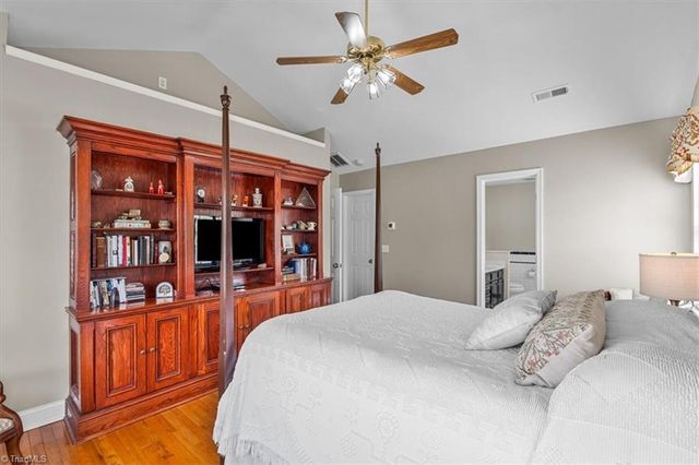 3303 Bardwell Road, Greensboro, NC 27410