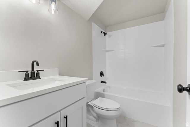 11204 S FORDMAN WAY, South Jordan, UT 84009