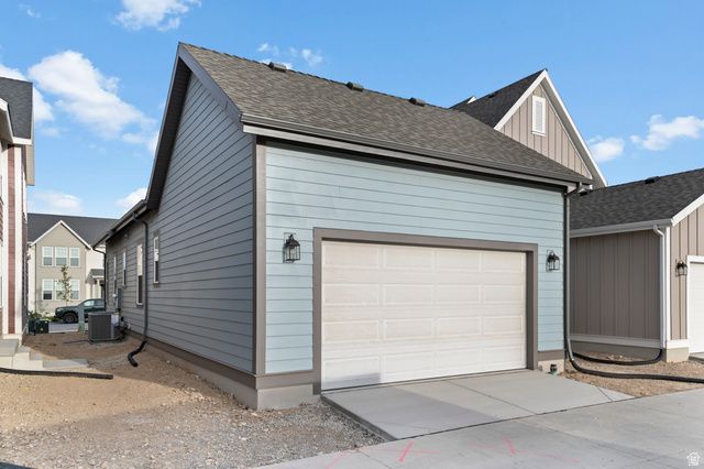11204 S FORDMAN WAY, South Jordan, UT 84009