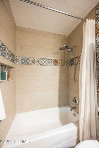 22205 N Valley Drive, Radium Springs, NM 88054