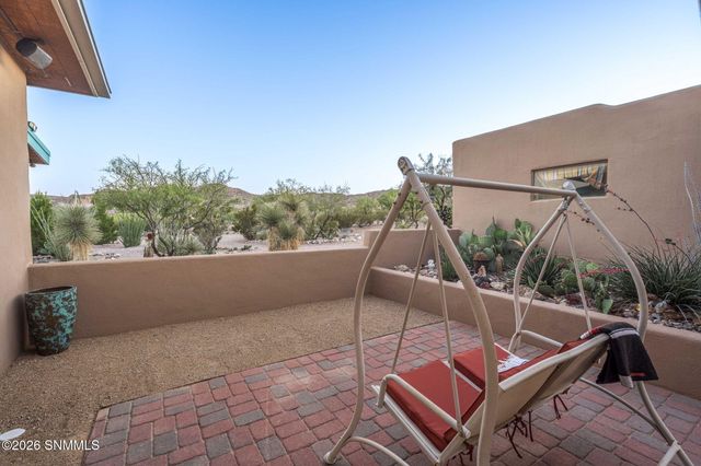 22205 N Valley Drive, Radium Springs, NM 88054