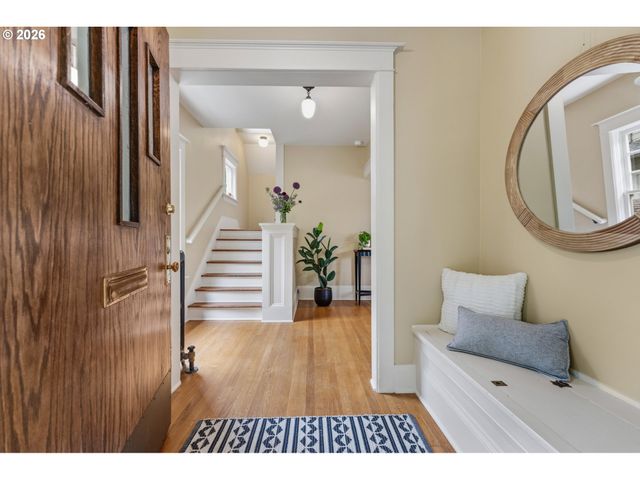 2508 Ne TILLAMOOK St, Portland, OR 97212