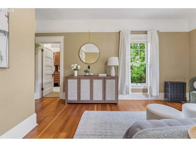 2508 Ne TILLAMOOK St, Portland, OR 97212