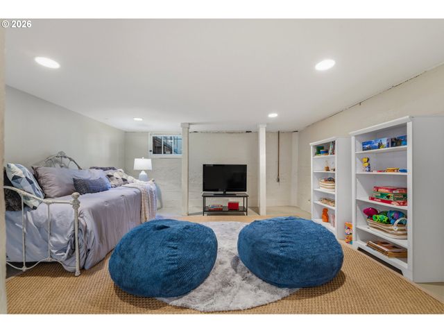 2508 Ne TILLAMOOK St, Portland, OR 97212