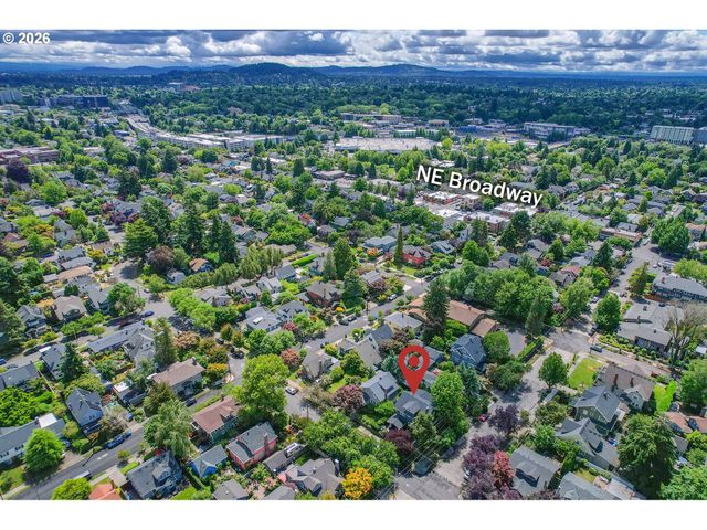 2508 Ne TILLAMOOK St, Portland, OR 97212