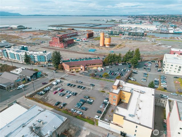 1112 Cornwall Avenue, Bellingham, WA 98225