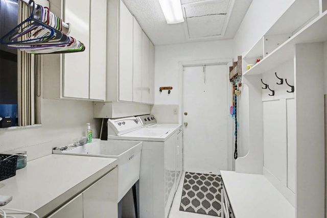 9284 Laurel Green Drive, Boynton Beach, FL 33437