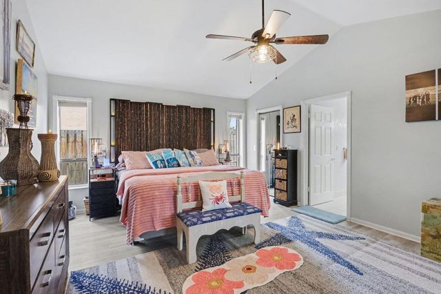 9284 Laurel Green Drive, Boynton Beach, FL 33437