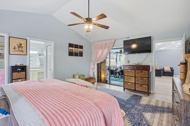 9284 Laurel Green Drive, Boynton Beach, FL 33437