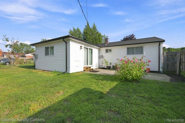 38030 Westvale Street, Romulus, MI 48174