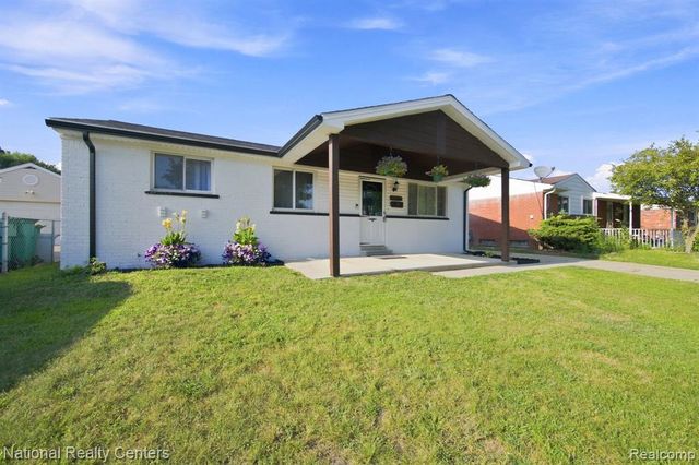 38030 Westvale Street, Romulus, MI 48174