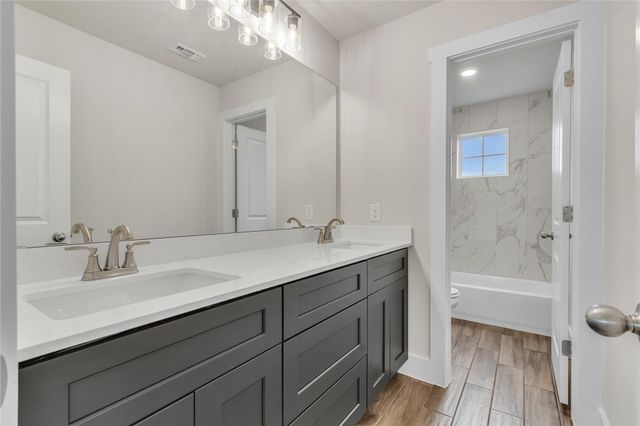 8505 Pine Muhly DR, Lago Vista, TX 78645