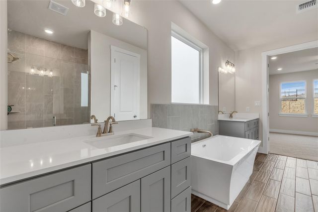 8505 Pine Muhly DR, Lago Vista, TX 78645