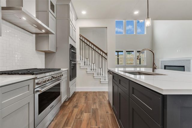 8505 Pine Muhly DR, Lago Vista, TX 78645