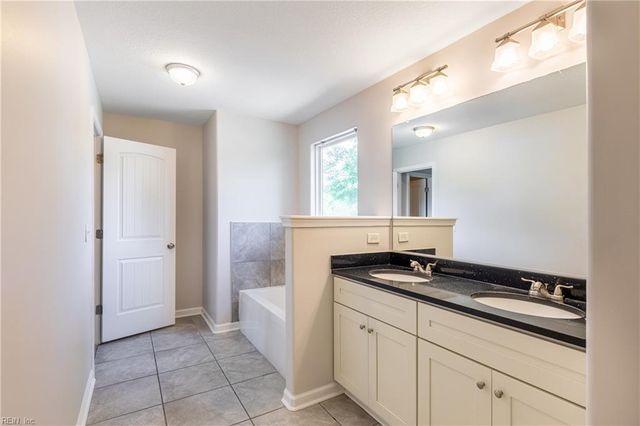 429 Draper DR, Norfolk, VA 23505
