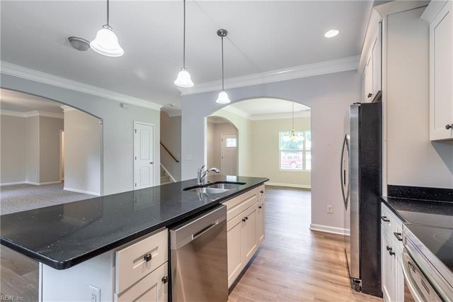 429 Draper DR, Norfolk, VA 23505