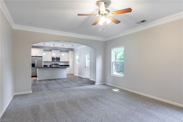 429 Draper DR, Norfolk, VA 23505