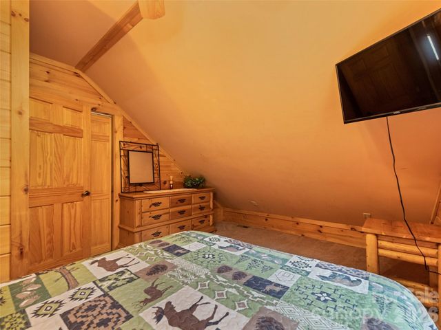 91 Copper Spur Road, Maggie Valley, NC 28751