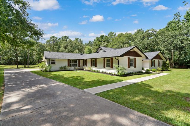 33933 Deer Creek Way, Stagecoach, TX 77355