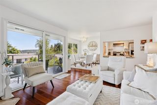 4181 W Lake Sammamish Parkway SE #B301, Bellevue, WA 98008
