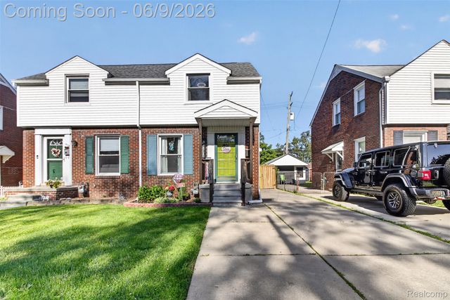 1834 15th, Wyandotte, MI 48192