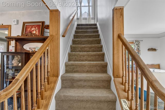 1834 15th, Wyandotte, MI 48192