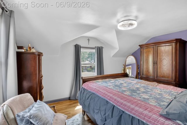 1834 15th, Wyandotte, MI 48192