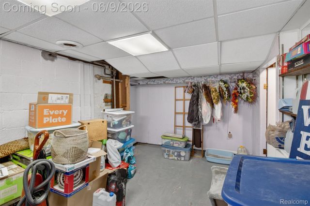 1834 15th, Wyandotte, MI 48192