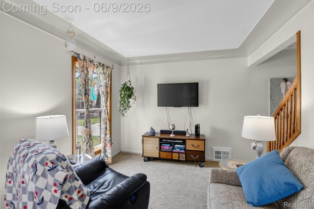 1834 15th, Wyandotte, MI 48192