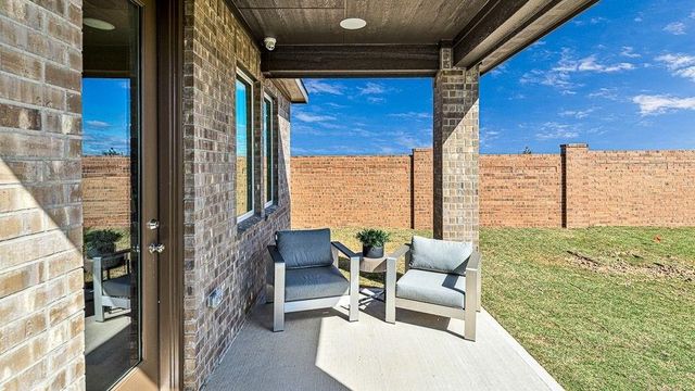 9742 Pettus Creek Drive, Cypress, TX 77433