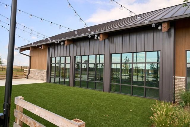 9742 Pettus Creek Drive, Cypress, TX 77433