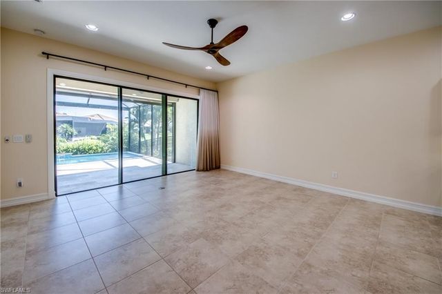 8260 Venetian Pointe DR, Fort Myers, FL 33908