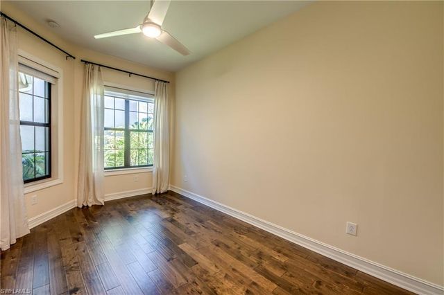 8260 Venetian Pointe DR, Fort Myers, FL 33908