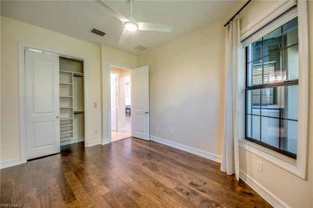 8260 Venetian Pointe DR, Fort Myers, FL 33908