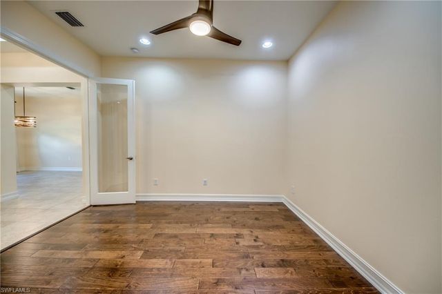 8260 Venetian Pointe DR, Fort Myers, FL 33908