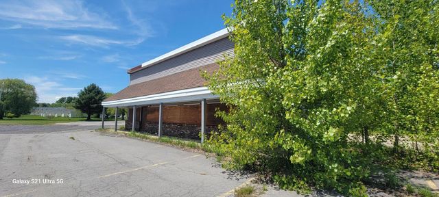 82-86 Champlain Street, Rouses Point, NY 12979