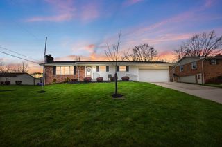 1628 Yorkshire Court, Springfield, OH 45503