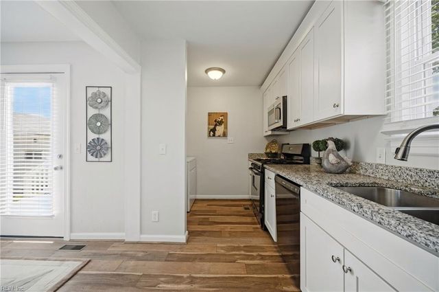 2321 Elaine AVE, Norfolk, VA 23518