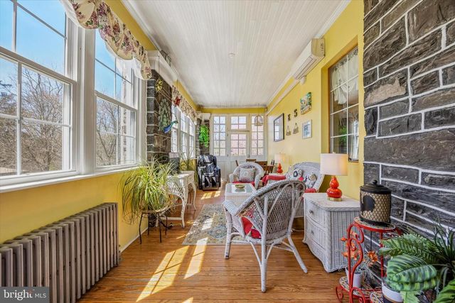 917 DEKALB PIKE, Ambler, PA 19002